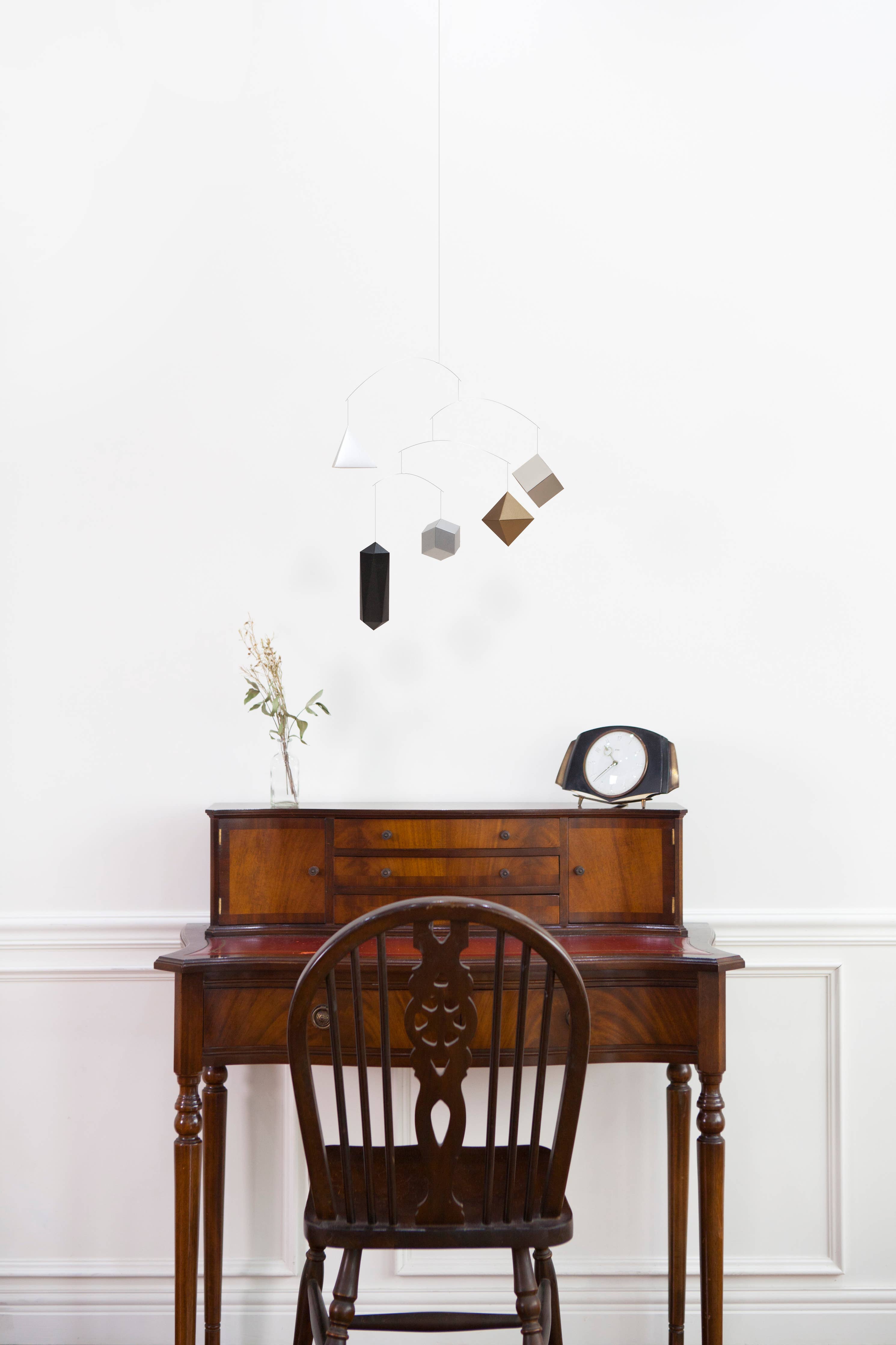 Paper Mobile - Polygon A